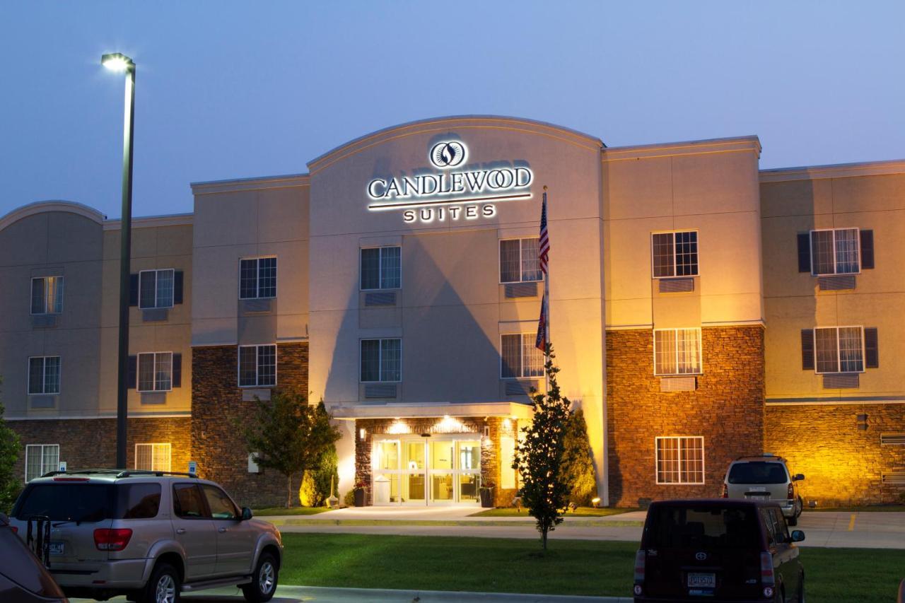 Candlewood Suites Champaign-Urbana University Area By Ihg Kültér fotó